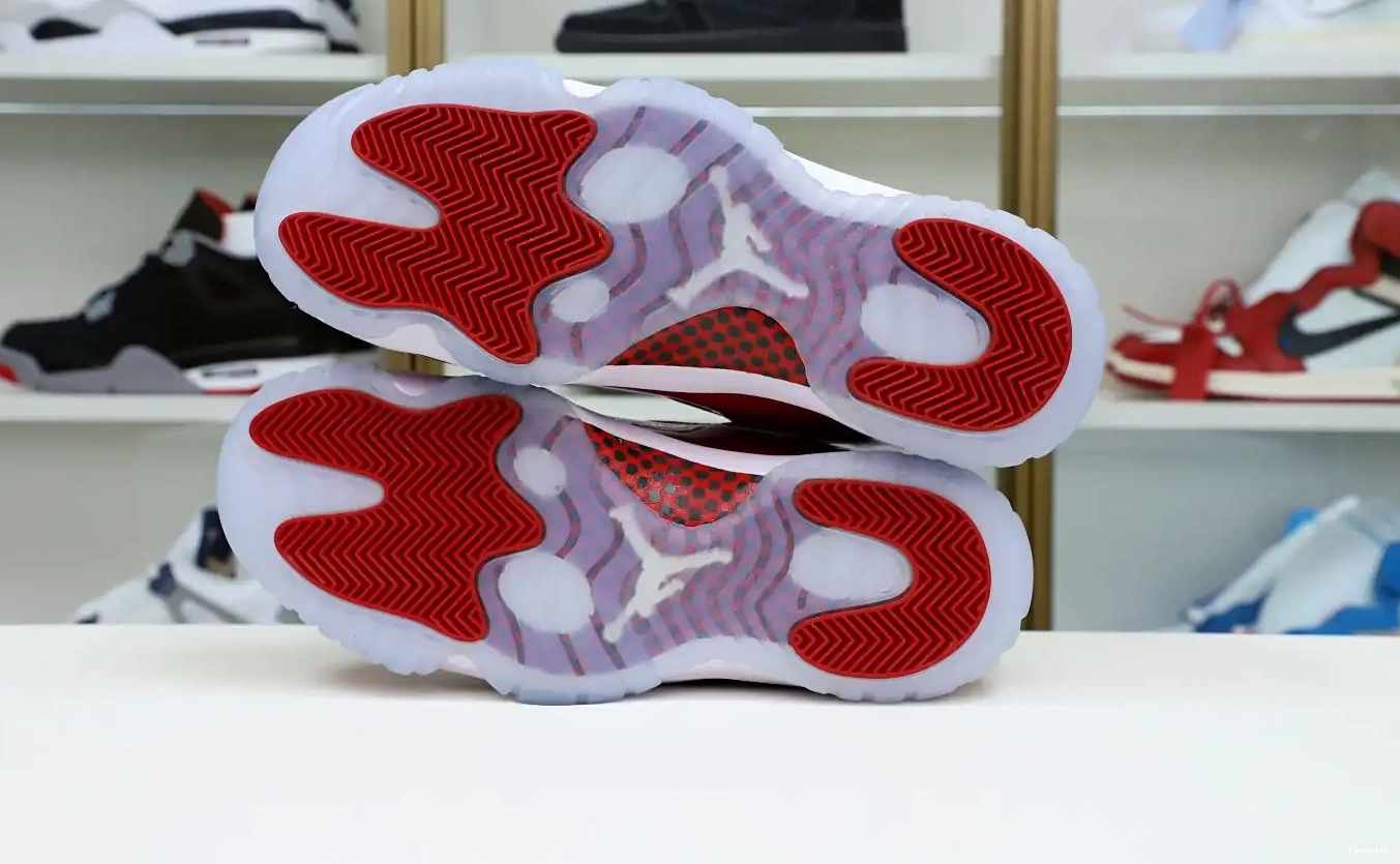 11 CT8012 JORDAN 
